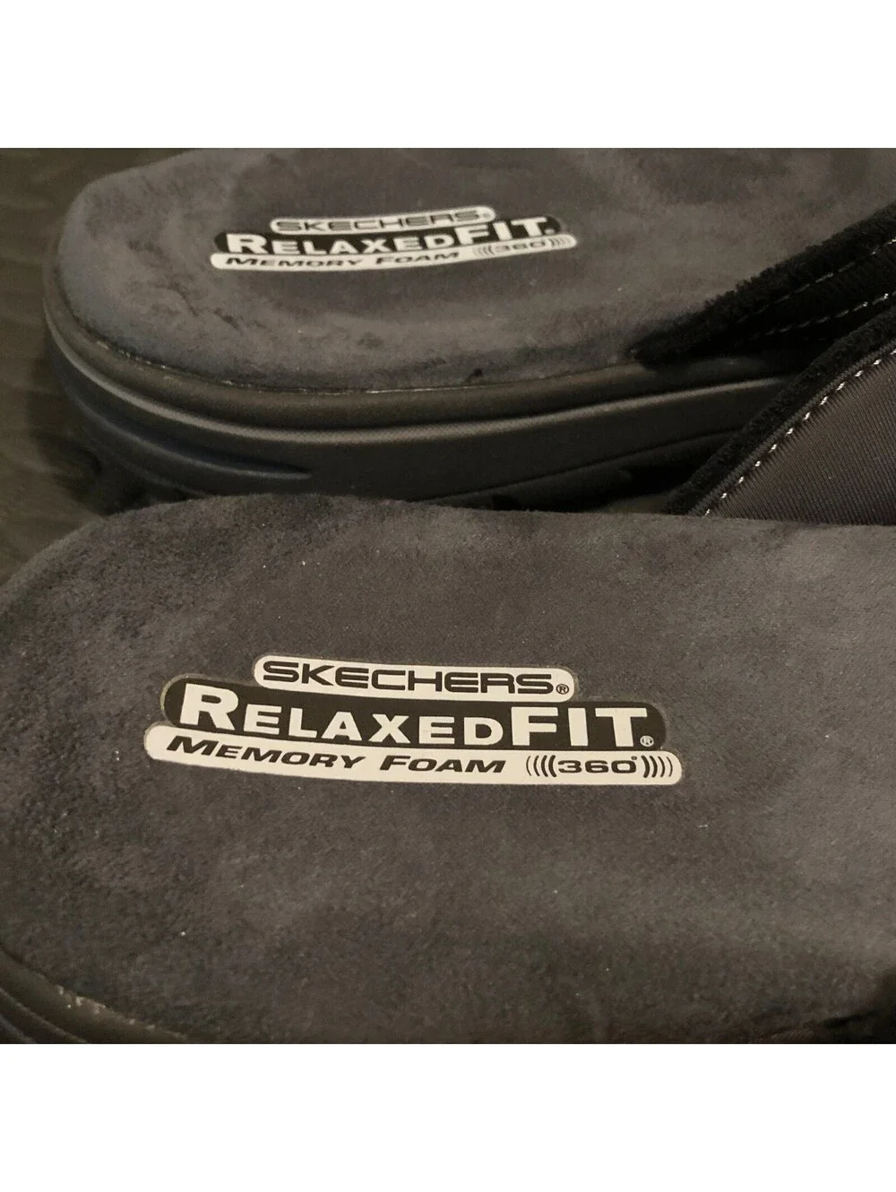 Skechers Relaxed Fit Supreme Memory Foam Black Flip Flop Sandals Size 13 in Box